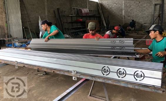 Jual Pintu Harmonika Banyuwangi